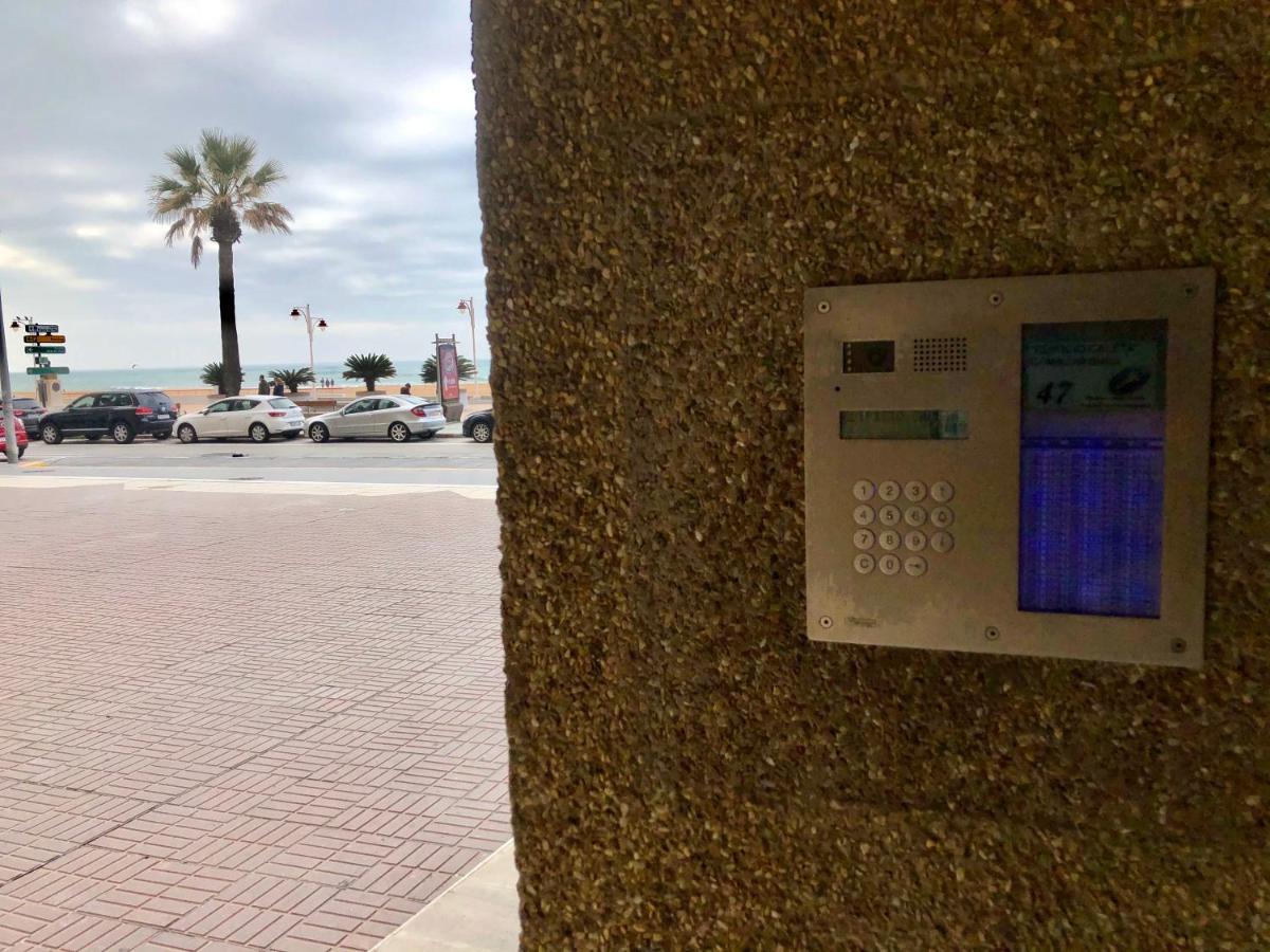 Gatu Loft Trip 1ª Linea De Playa, Wifi, Aire Acc Lejlighed Cádiz Eksteriør billede